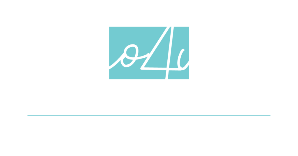 All Organized 4U final logo in white and turquoise